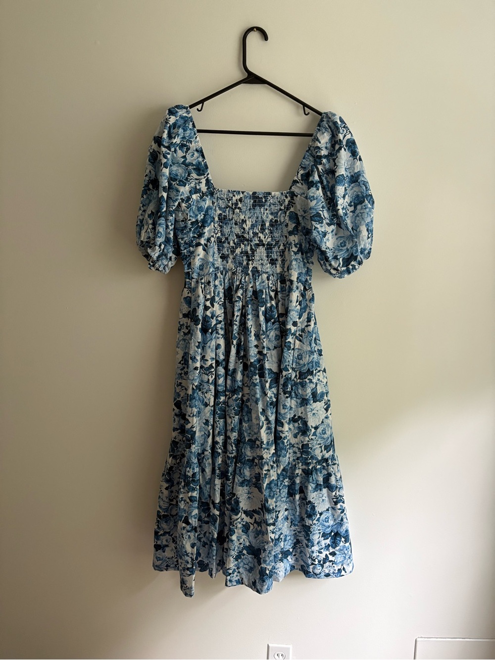 Abercrombie & Fitch Blue Floral Puff-Sleeve Midi Dress - Picture 4 of 5